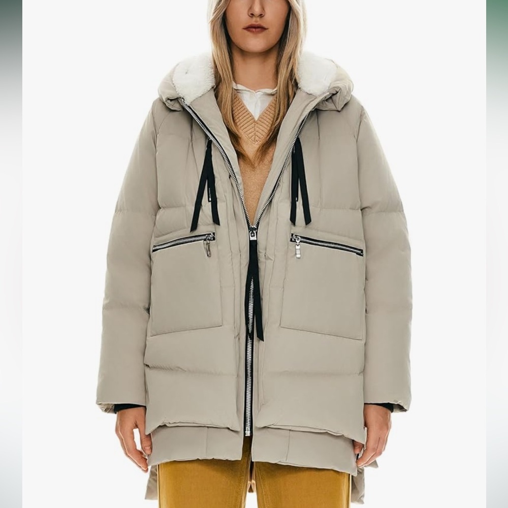 Viral Amazon jacket size large